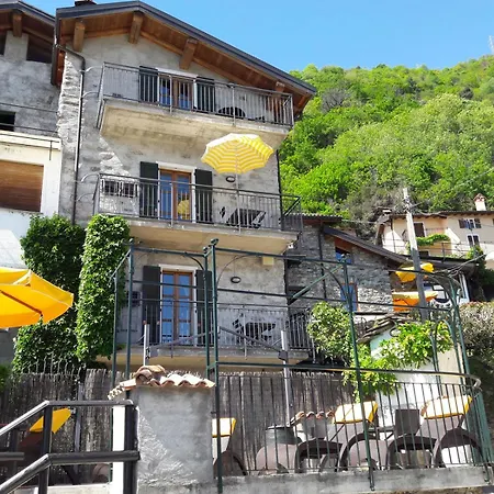 Sangiovese Emiliano Appartement Gravedona